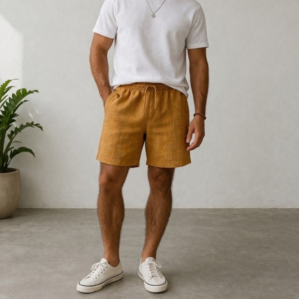 lululemon Orange Athletic Men’s Shorts Size M